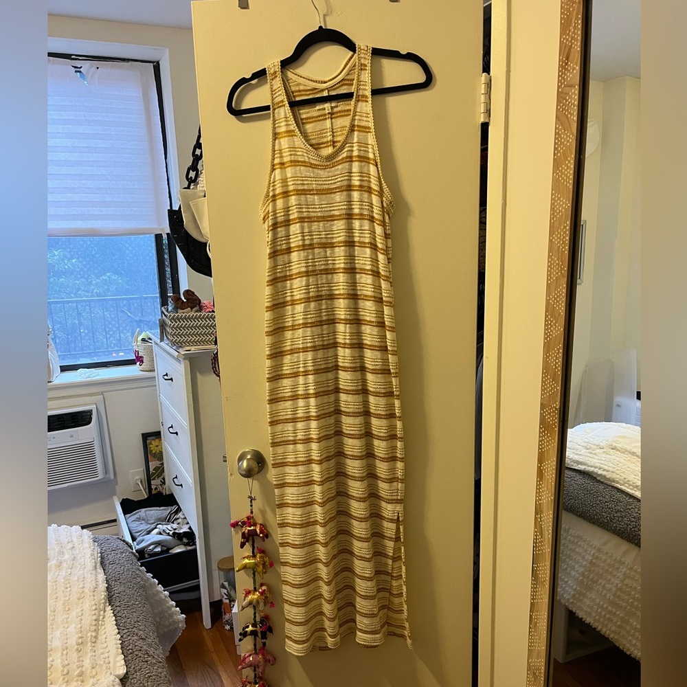 Lou & Grey Striped Yellow and White Maxi Dress